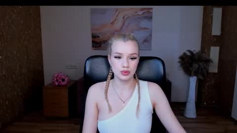 Snapshot of stacy_western chatting on 28, 2, 2026 Stacy Western online show from 28, 2, 2026