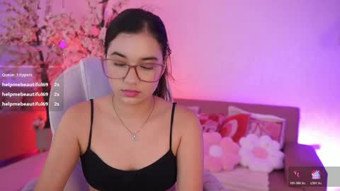 stacycooper_ online show from 25, 4, 2026