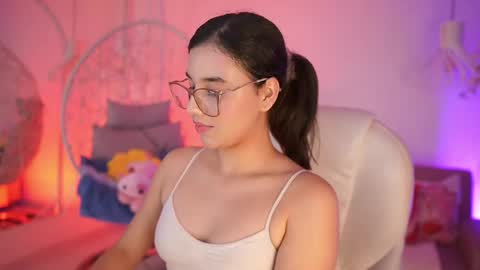 stacycooper_ online show from 28, 5, 2026
