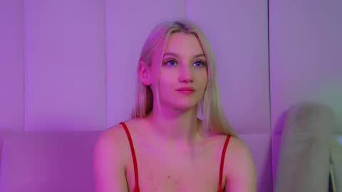 StacyEvances online show from 29, 9, 2025