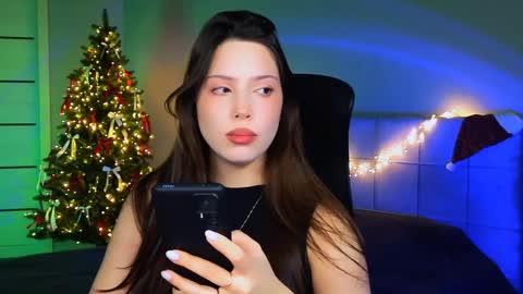 Snapshot of stacygonzales_ chatting on 18, 1, 2025 Bye bye dear See you on December 3st  online show from 18, 1, 2025