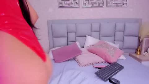 Snapshot of star_doll51 chatting on 26, 9, 2025 Star Doll online show from 26, 9, 2025