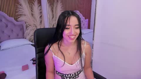 Snapshot of starbutterflyy_ chatting on 2, 2, 2026 STAR online show from 2, 2, 2026