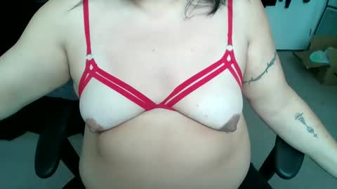 starella___saxxxton online show from 2, 12, 2024