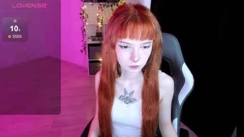 Snapshot of starker_wind chatting on 23, 4, 2026 Shiina Mashiro online show from 23, 4, 2026