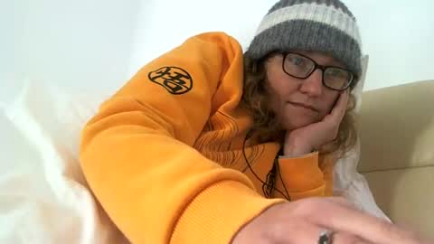 Snapshot of starlagurl chatting on 18, 12, 2024 starlagurl online show from 18, 12, 2024