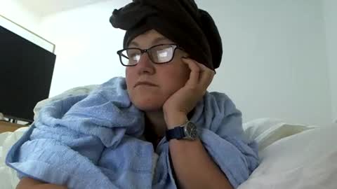 Snapshot of starlagurl chatting on 18, 12, 2024 starlagurl online show from 18, 12, 2024