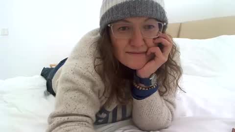 Snapshot of starlagurl chatting on 5, 2, 2025 starlagurl online show from 5, 2, 2025