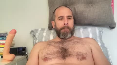 Snapshot of starrman99 chatting on 9, 6, 2026 starrman99 online show from 9, 6, 2026