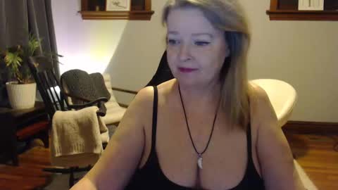 Starrynight1 online show from 7, 3, 2025