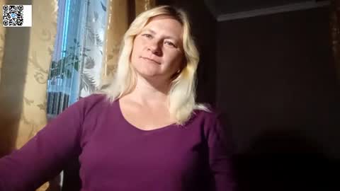 Snapshot of starvibe1010 chatting on 11, 7, 2026 Helen online show from 11, 7, 2026