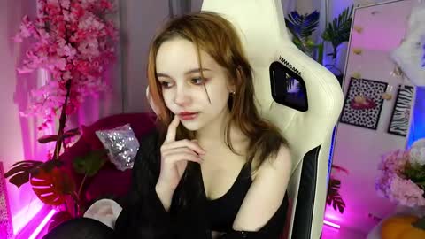 MONICA online show from 20, 11, 2025