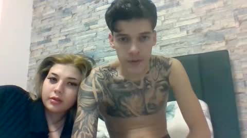 staywithuss online show from 21, 4, 2026