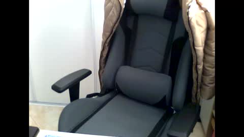 steb06 online show from 18, 12, 2025