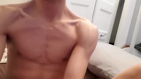 STEEVIDENTACHATTE online show from 18, 2, 2025