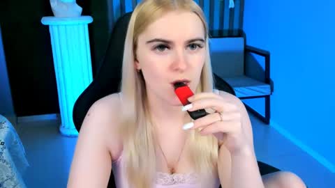 stef_nicks online show from 11, 5, 2026