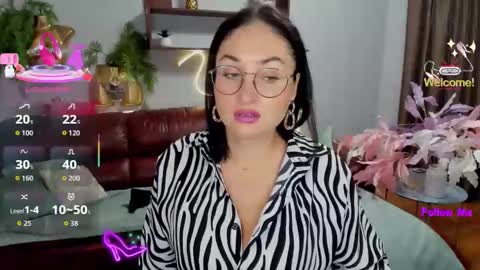 StefanaWinter online show from 4, 11, 2025