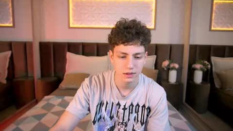 Snapshot of stefanbev chatting on 10, 2, 2026 Esrefan online show from 10, 2, 2026