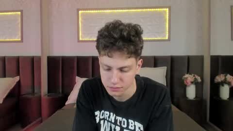 Snapshot of stefanbev chatting on 7, 3, 2026 Esrefan online show from 7, 3, 2026