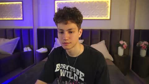 Snapshot of stefanbev chatting on 21, 3, 2026 Esrefan online show from 21, 3, 2026