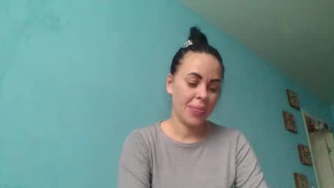 Snapshot of stefaniyax chatting on 19, 10, 2025 stefaniyax online show from 19, 10, 2025