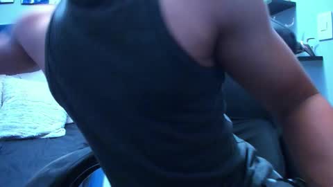 Snapshot of stefann_salvatore chatting on 15, 10, 2025 Stefann Salvatore online show from 15, 10, 2025