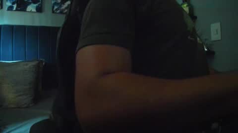 Snapshot of stefann_salvatore chatting on 4, 11, 2025 Stefann Salvatore online show from 4, 11, 2025