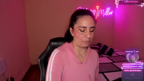 stefany online show from 10, 1, 2025