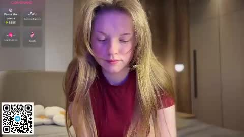 STEFI  Streams every day from 10 PM GTM1  online show from 15, 4, 2026