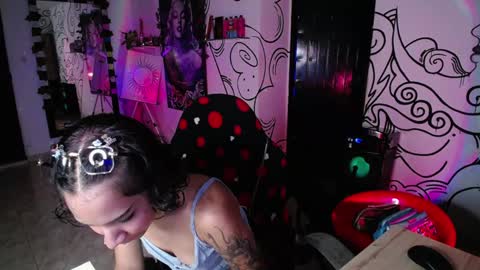 Snapshot of stefh420 chatting on 5, 12, 2025 online show from 5, 12, 2025