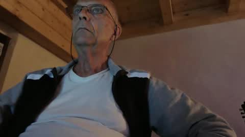Snapshot of stefi444466 chatting on 24, 4, 2026 stefi444466 online show from 24, 4, 2026