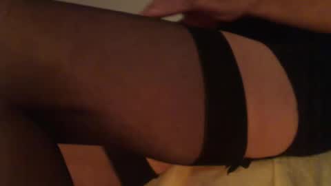 Snapshot of stefison chatting on 5, 10, 2025 stefan online show from 5, 10, 2025