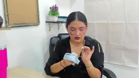 Snapshot of stefy_cg chatting on 5, 5, 2026 Stefy online show from 5, 5, 2026