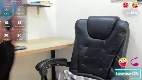 Snapshot of stefy_cg chatting on 7, 5, 2026 Stefy online show from 7, 5, 2026