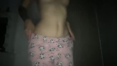 stefy_glow online show from 5, 11, 2025