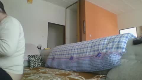 steki038434 online show from 11, 1, 2025