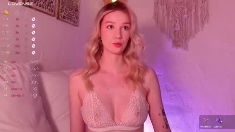 Snapshot of stela_artois chatting on 25, 2, 2025 My name is Stella Nice to meet you Fav Pattern is 111 boobs are real online show from 25, 2, 2025