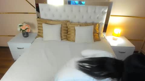 Snapshot of stella_nelson chatting on 15, 10, 2025 Stella Nelson online show from 15, 10, 2025