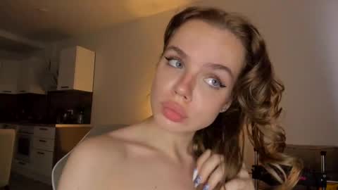 Asella online show from 8, 10, 2025