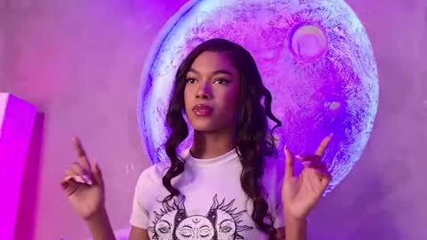 Snapshot of stellaciel_ chatting on 25, 9, 2025 S T E L L A online show from 25, 9, 2025