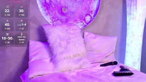 Snapshot of stellaciel_ chatting on 10, 10, 2025 S T E L L A online show from 10, 10, 2025