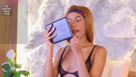 Snapshot of stellaciel_ chatting on 23, 4, 2026 S T E L L A online show from 23, 4, 2026