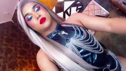 CALL ME STELLA online show from 3, 12, 2024