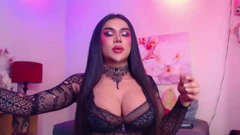 CALL ME STELLA online show from 13, 5, 2026