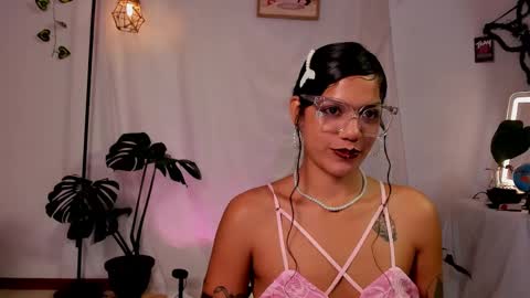 Snapshot of stellart_ chatting on 9, 3, 2025 stellart_ online show from 9, 3, 2025