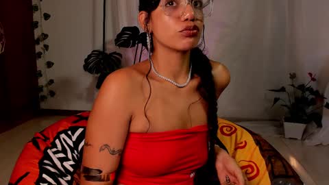 Snapshot of stellart_ chatting on 9, 3, 2025 stellart_ online show from 9, 3, 2025