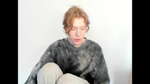 S T E L L A online show from 26, 11, 2025