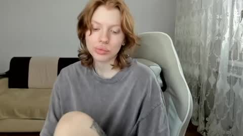 Snapshot of stellaswen chatting on 12, 5, 2026 S T E L L A online show from 12, 5, 2026