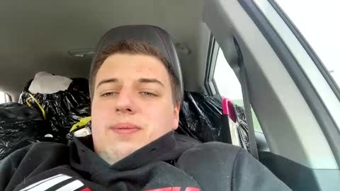 Snapshot of stepbro18 chatting on 20, 2, 2025 Honestly Im a slut I have a high sex drive and I love talking to people off this platform  online show from 20, 2, 2025