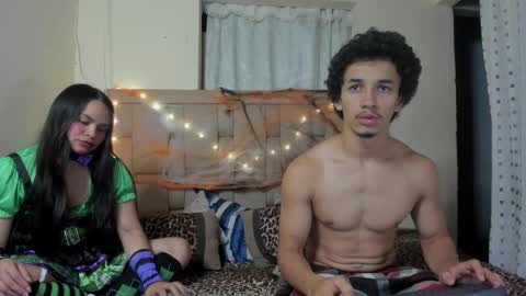 Snapshot of stepcouple__ chatting on 22, 10, 2025 Stepcouple online show from 22, 10, 2025